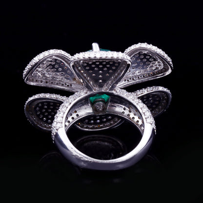 Emerald Flower Ring