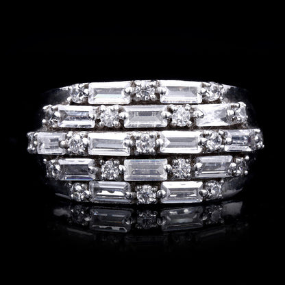 Classic Baguette Ring