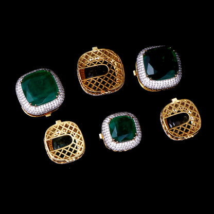 Emerald Crown Button Big Size