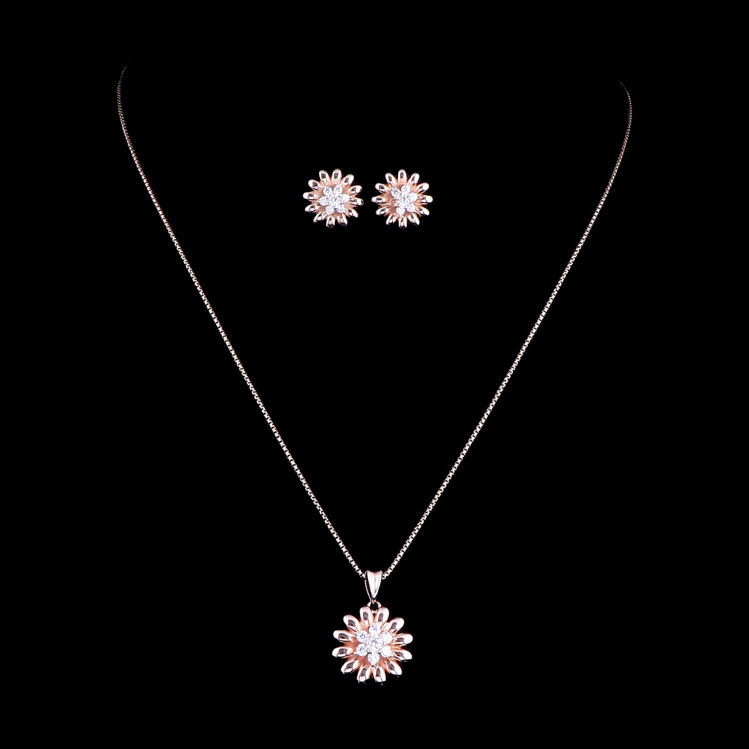Floraé Pendant Set