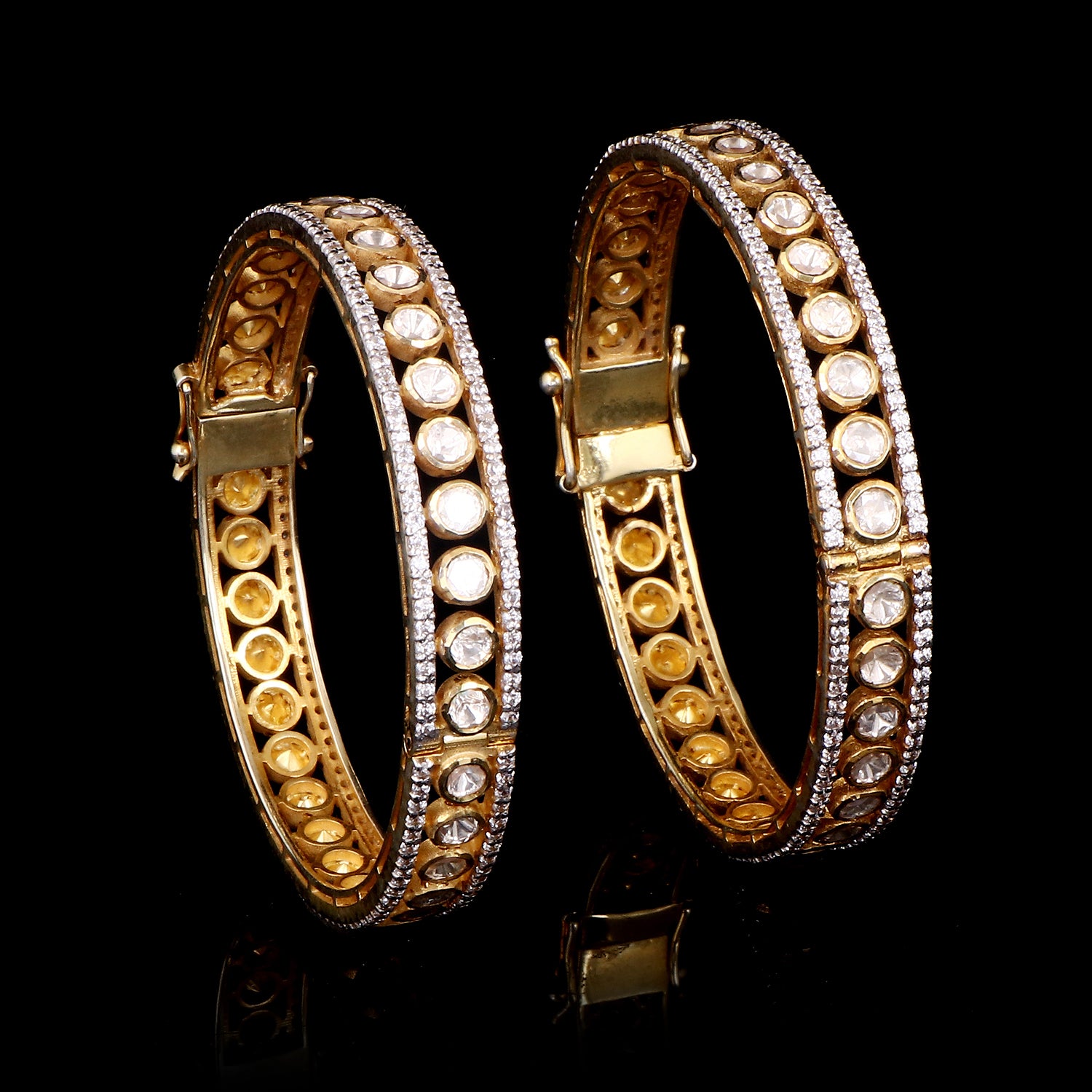 Halo Line Bangle