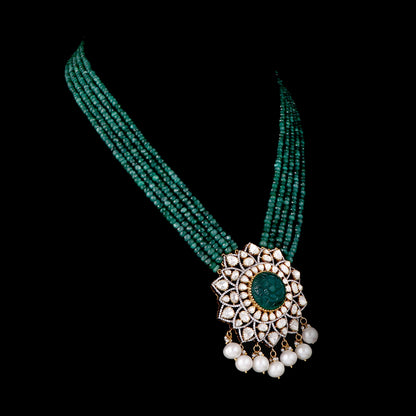 Verdant Aura Polki Pendant Set