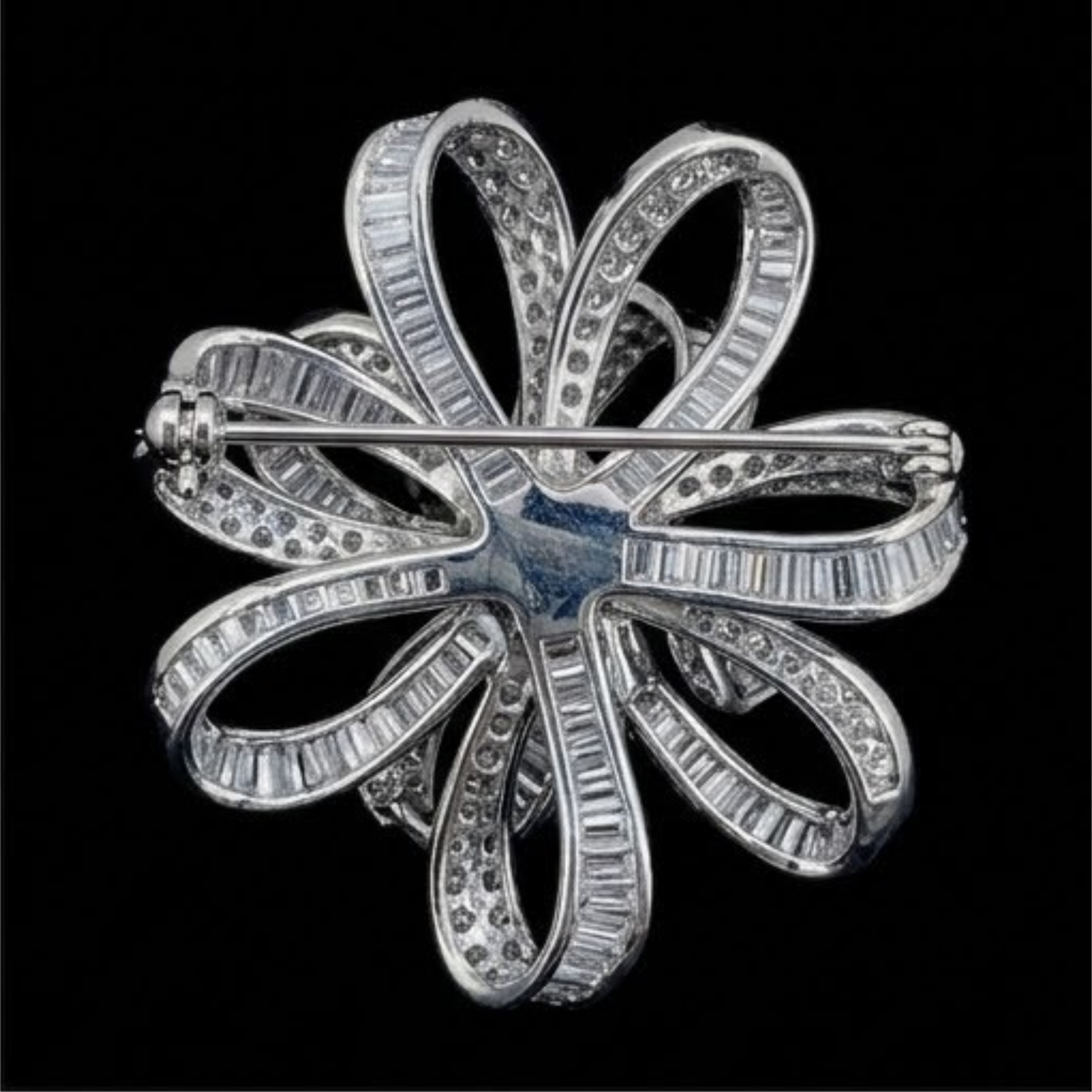 The Insignia Brooch